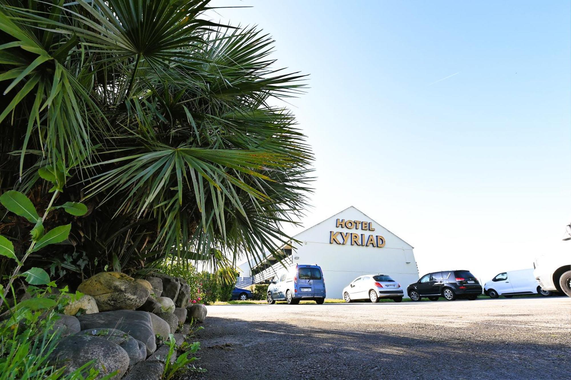 Kyriad Tarbes Odos Hotel Exterior photo